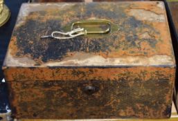 Late 19th/early 20th century leatherette vanity box with fitted interior and also with Bramah