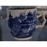 18th century Chinese porcelain chocolate cup (a/f), 7cm high