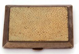 George V hallmarked silver and shagreen cigarette case of hinged and sprung rectangular form with