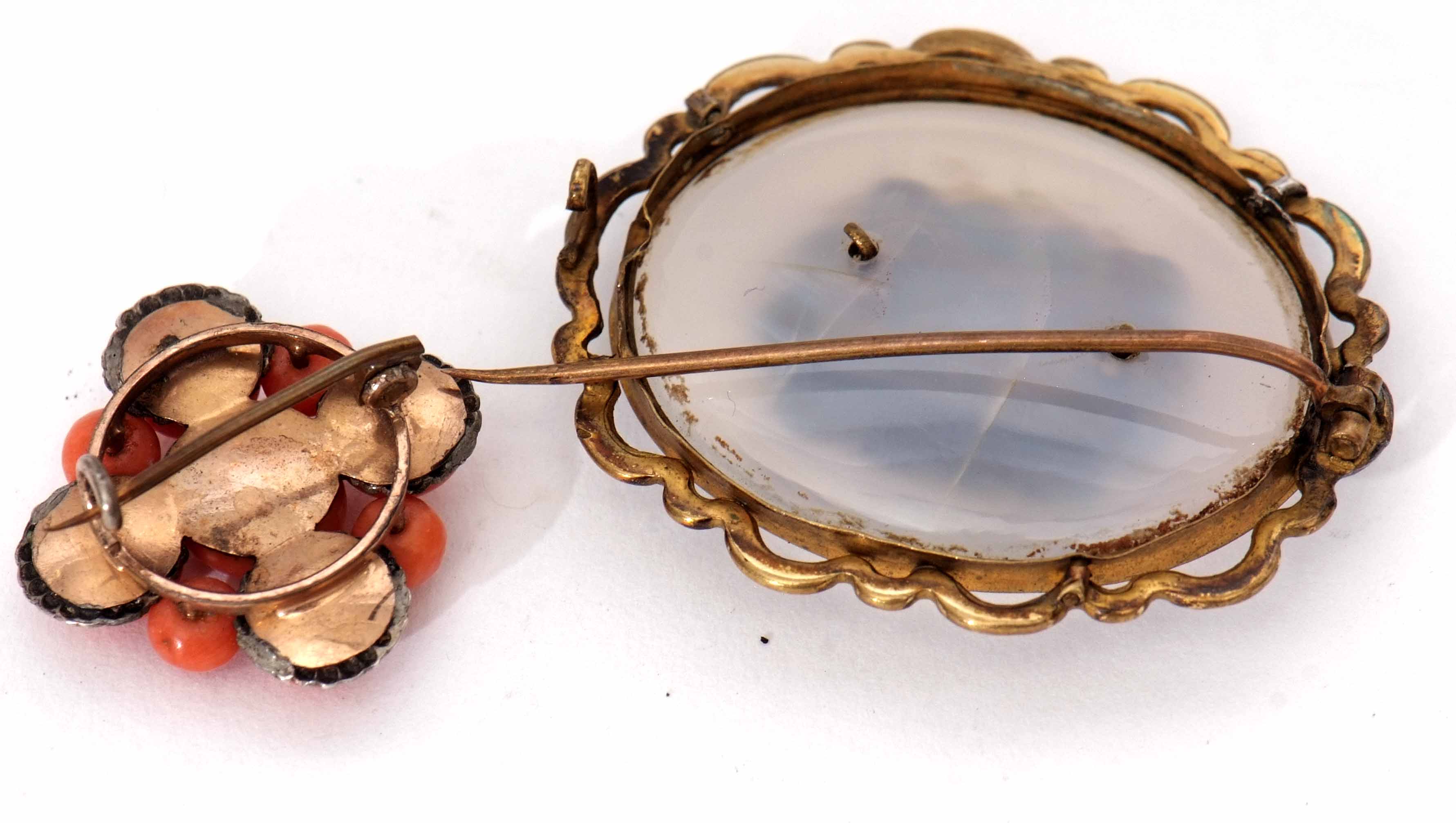 Mixed Lot: antique chalcedony memorium brooch, the centre applied with a hair panel, surrounded by - Image 2 of 2