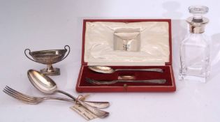 Mixed Lot: comprising a cased part christening set comprising Old English pattern spoon and fork (