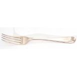 Late George III Old English pattern dinner fork, crested verso, length 20cm, weight approx 59gms,