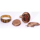 Mixed Lot: 15ct gold and enamel mourning ring, engraved 1894 (a/f), a 9ct stamped back and front