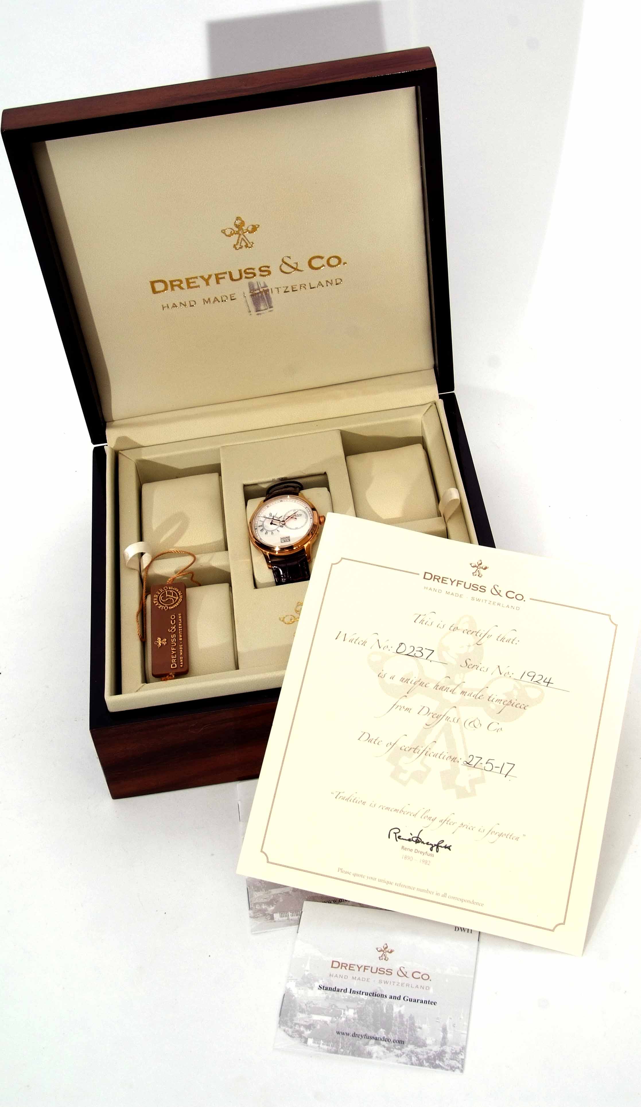 Modern gold plated calendar wrist watch, Dreyfuss & Co, the movement (unseen) to an engine turned - Image 3 of 4