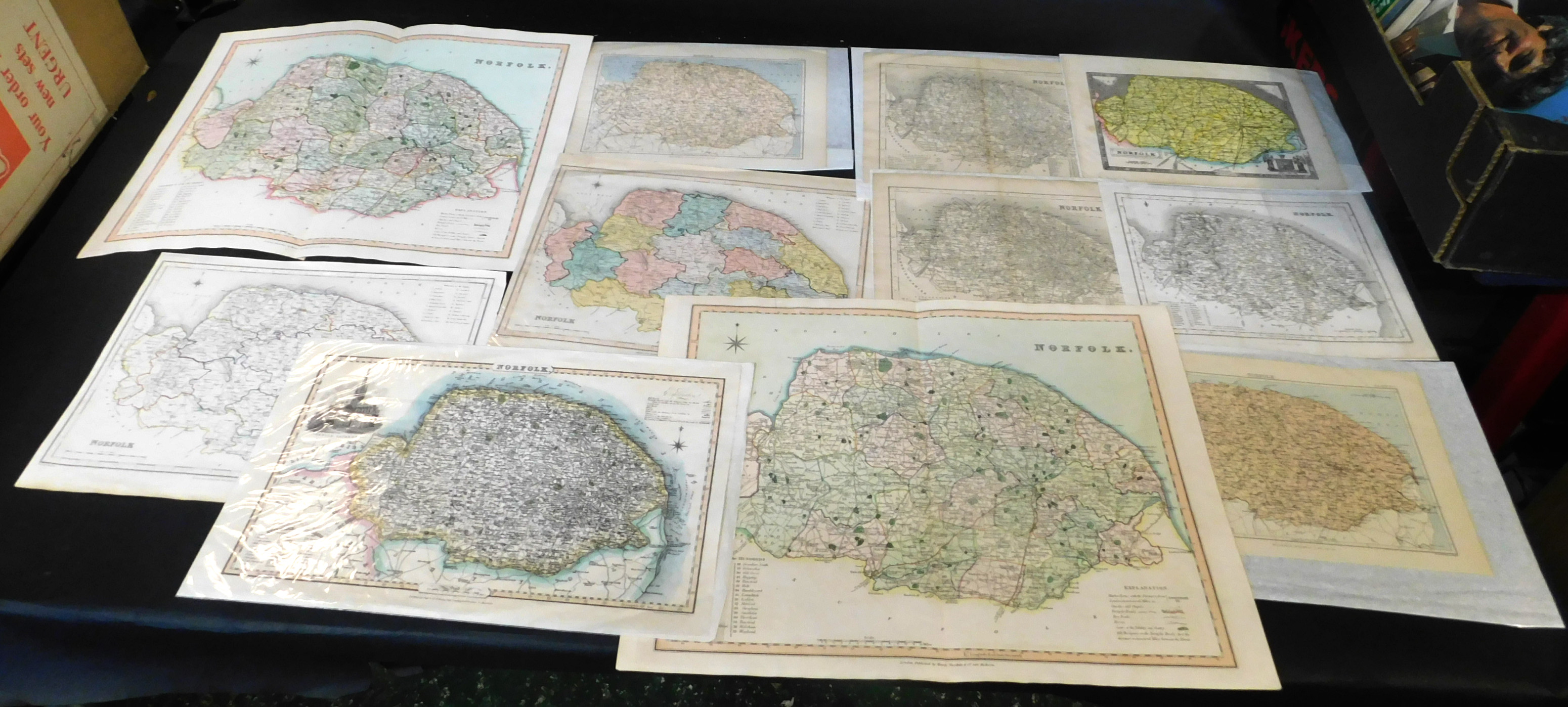 Seventeen 18th/19th century Norfolk engraved maps, including Ellis/Wallis, 1817, Carrington Gray