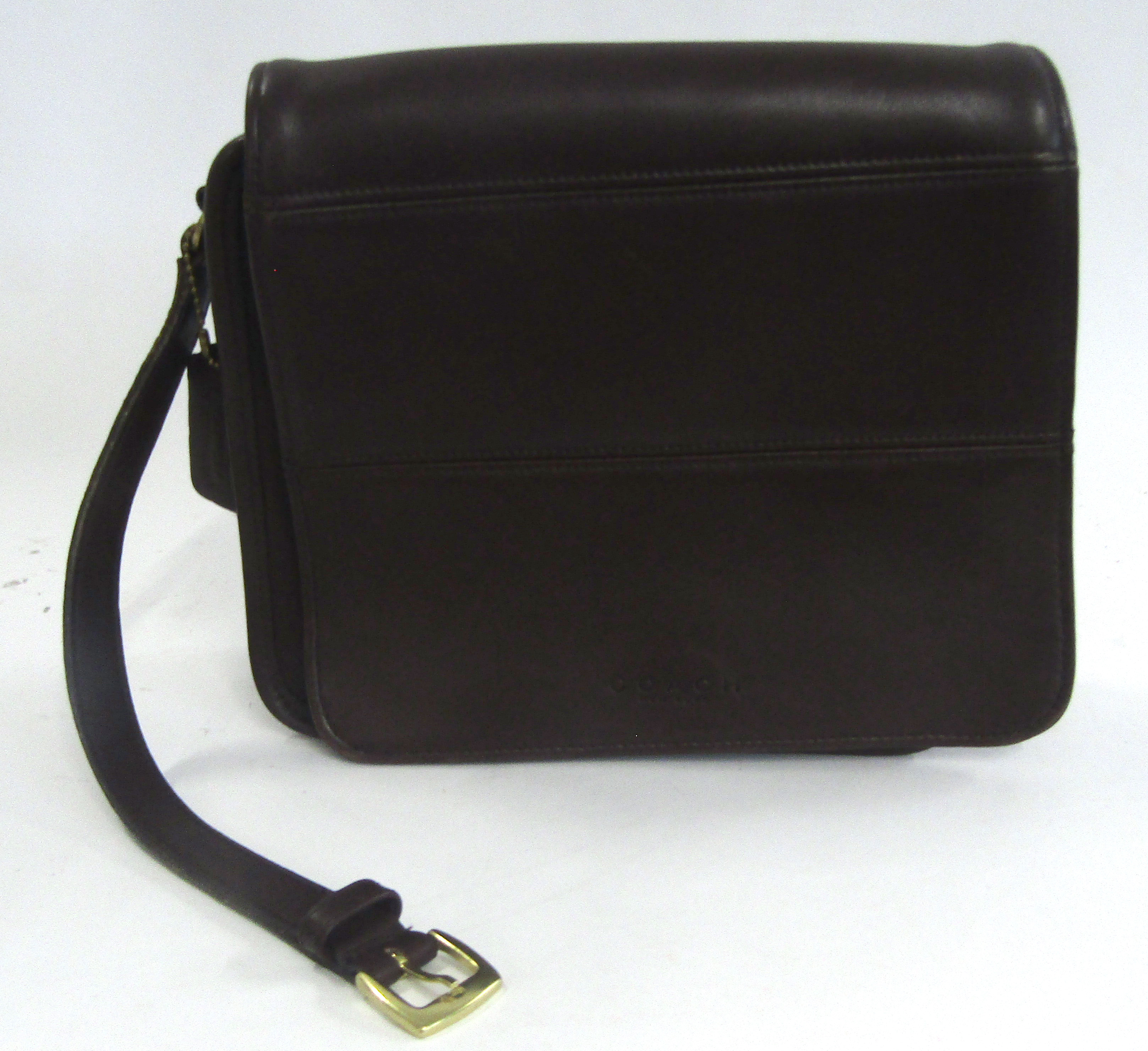 Coach ladies brown leather handbag, ref no L7D-9092