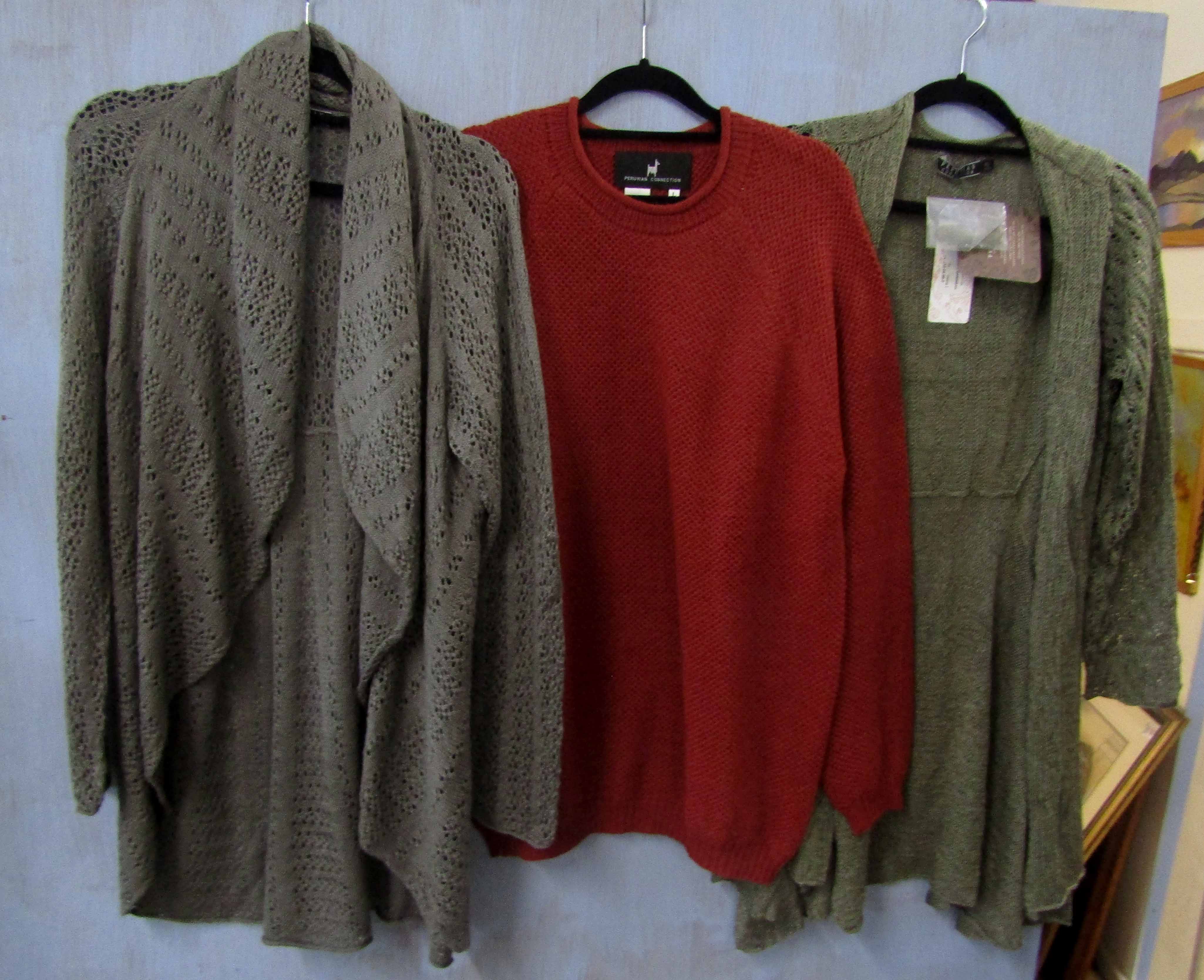 Five various items of knitwear by Peruvian Connection - Image 2 of 2