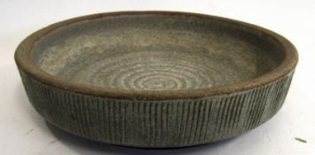 Eileen Lewenstein (1925-2005) Studio Pottery shallow bowl, with artist's monogram to base, 17cm diam