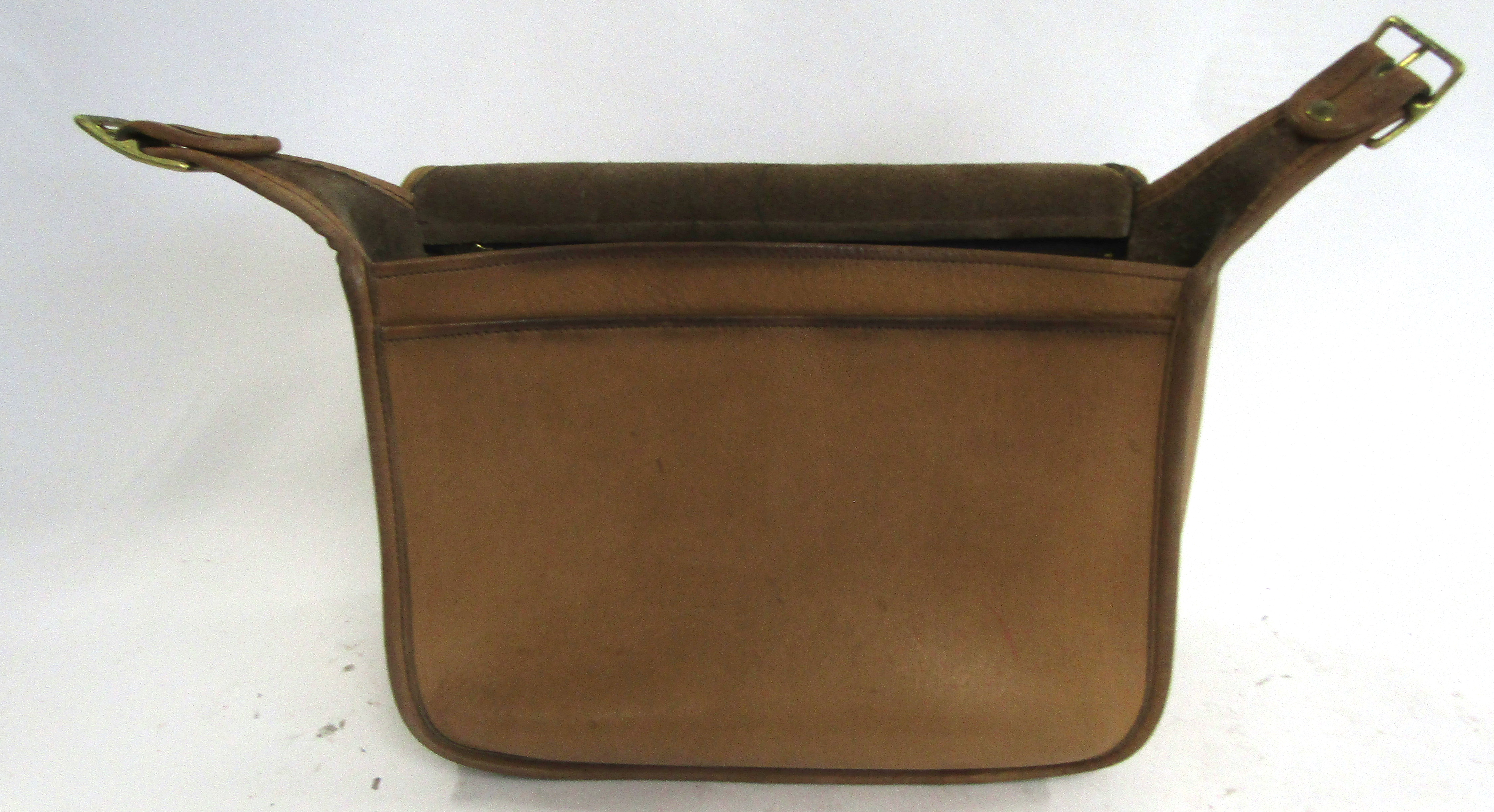 Coach ladies pale leather handbag ref no 342-7120 - Image 2 of 2