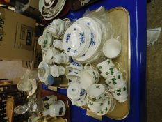 TWO TRAYS CONTAINING MIXED BLUE AND WHITE ROYAL ALBERT CONNOISSEUR PART TEA WARES, COLCLOUGH IVY