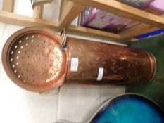 CIRCULAR COPPER SWING HANDLED BUCKET TOGETHER WITH A FURTHER SKIMMER AND JELLY MOULD (3)