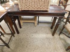 EASTERN HARDWOOD RECTANGULAR SIDE TABLE WITH METAL BUTTON TOP DETAIL ON TURNED LEGS