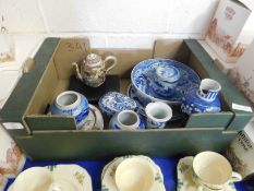 BOX CONTAINING A BLUE AND WHITE SPODE ITALIAN BOWL, CHINESE BLOSSOM DECORATED VASES ETC