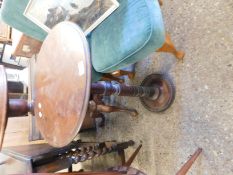 19TH CENTURY MAHOGANY CIRCULAR WINE TABLE WITH TURNED COLUMN AND CIRCULAR BASE