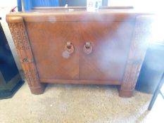 MIS 20TH CENTURY OAK SIDEBOARD WITH TWO DOORS AND CARVED AND PLANKED LEGS