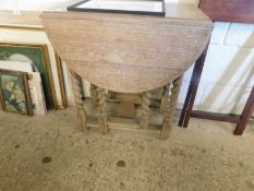 SMALL OAK FRAMED DROP LEAF BARLEY TWIST TABLE