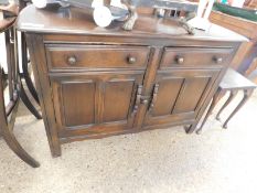 DARK WOOD MODERN SIDEBOARD, APPROX 124CM WIDE