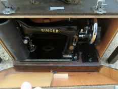 REXINE CASED SINGER SEWING MACHINE