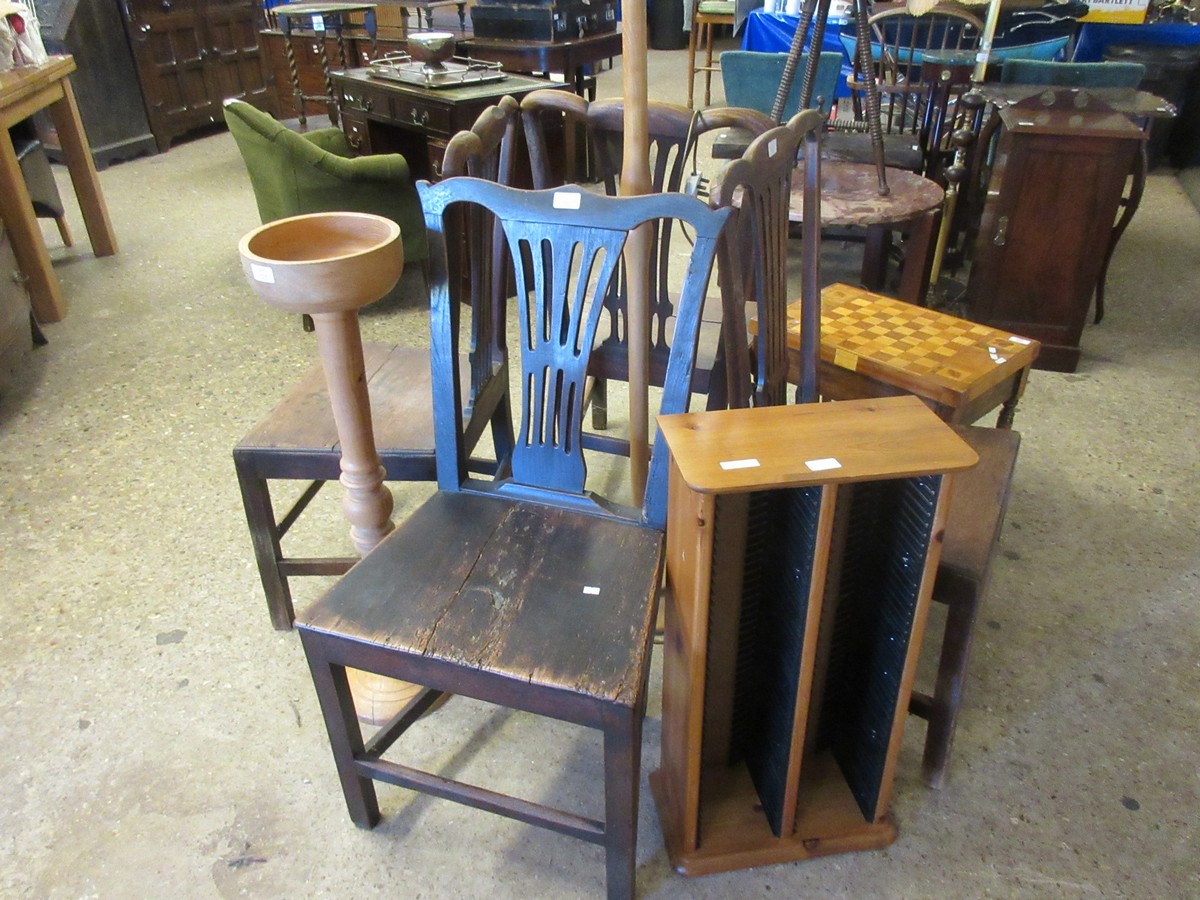 FOUR LATE 17TH/EARLY 18TH CENTURY HARD SEATED SPLAT BACK DINING CHAIRS