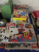 QUANTITY OF MIXED VINTAGE BOXED LEGO SETS