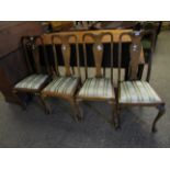 SET OF FOUR BEECHWOOD SPLAT BACK DINNING CHAIRS WITH STRIPED DROP IN SEAT RAISED ON PAD FEET