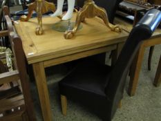 GOOD QUALITY MODERN LIGHT OAK SQUARE FORMED DRAW LEAF DINING TABLE AND A PAIR OF LEATHER L-SHAPED