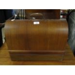 MAHOGANY CASED SINGER SEWING MACHINE