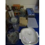 QTY MIXED GLASS WARES, PYREX WARES ETC