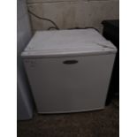 FRIGIDAIRE COMPACT FRIDGE