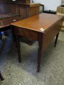 19TH CENTURY MAHOGANY PEMBROKE TABLE WITH SINGLE DRAWER TO END ON TURNED LEGS