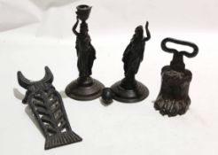 Mixed Lot: Victorian metal wares: cast iron lion's paw door stop, 17cm tall, cast iron beetle boot