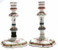 Pair of 18th century Chinese export candlesticks, decorated with polychrome, 18cm high