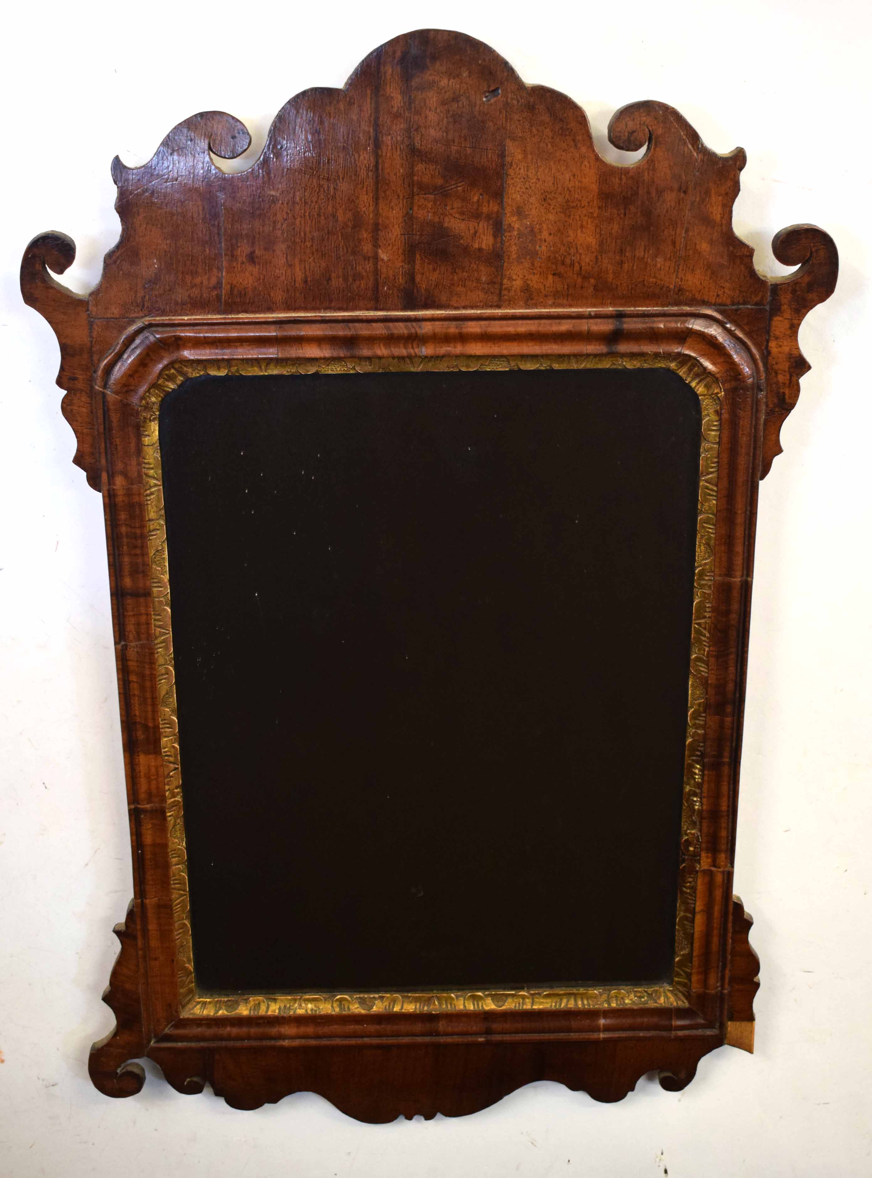 Georgian mahogany fretwork carved mirror with gilt inslip (a/f), 45cm wide x 69cm deep