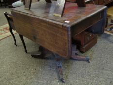 19TH CENTURY MAHOGANY PEDESTAL PEMBROKE TABLE ON A SPLAYED QUATREFOIL BASE WITH TWO DROP LEAVES