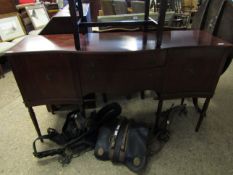 GEORGIAN MAHOGANY SERPENTINE FRONT SIDEBOARD FITTED CENTRALLY WITH TWO DRAWERS FLANKED EITHER SIDE