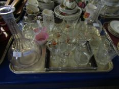 TRAY OF MIXED GLASS WARES TO INCLUDE PHEASANT DECORATED GLASS ETC