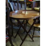 MAHOGANY OVAL TOP TRAY ON A BUTLER’S STAND