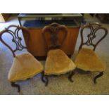 SET OF THREE 19TH CENTURY WALNUT OPEN AND PIERCED SPLAT BACK BEDROOM CHAIRS WITH UPHOLSTERED SEATS