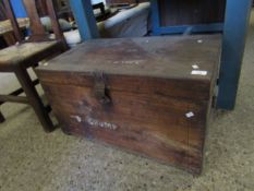 VINTAGE TOOL TRUNK