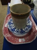 STONEWARE JAR, TWO BLUE AND WHITE PRINTED PLATES AND A SPODE CAMILLA DISH