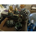 BOX OF MIXED LIGHT SHADES, TIFFANY STYLE LIGHTS ETC