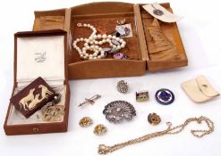 Vintage suede covered jewel box to include bar brooches, faux pearls, four enamel buttons, a