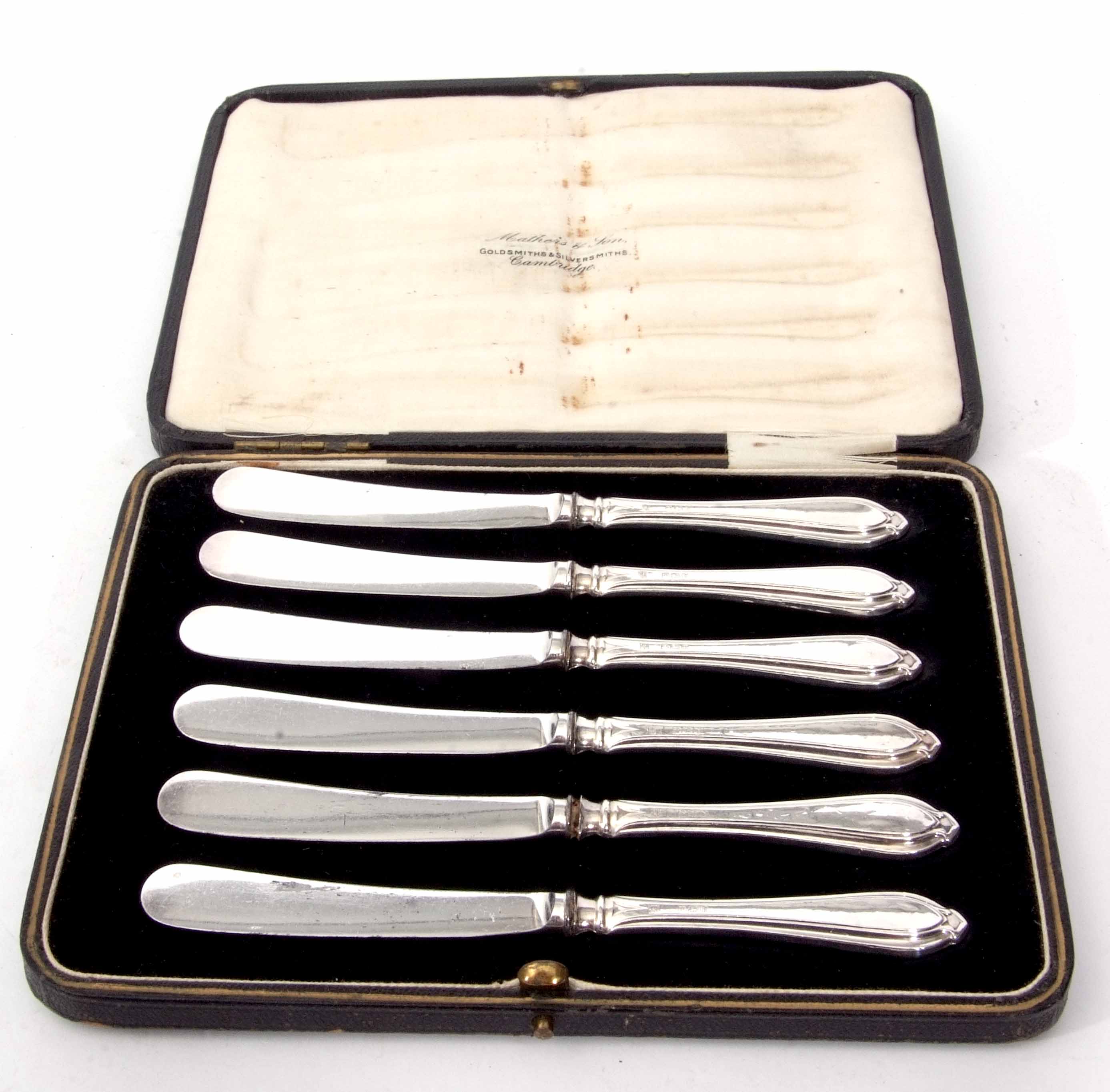 Cased set of six silver handled tea knives in a fabric lined fitted case - Image 2 of 2