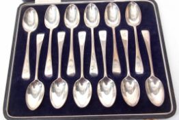 Cased set of 12 George V Old English pattern tea spoons initialled, combined weight approx 313gms,