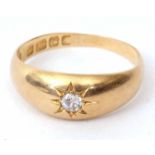 Antique 18ct gold and single stone diamond ring, the centre with an old cut diamond set in a star