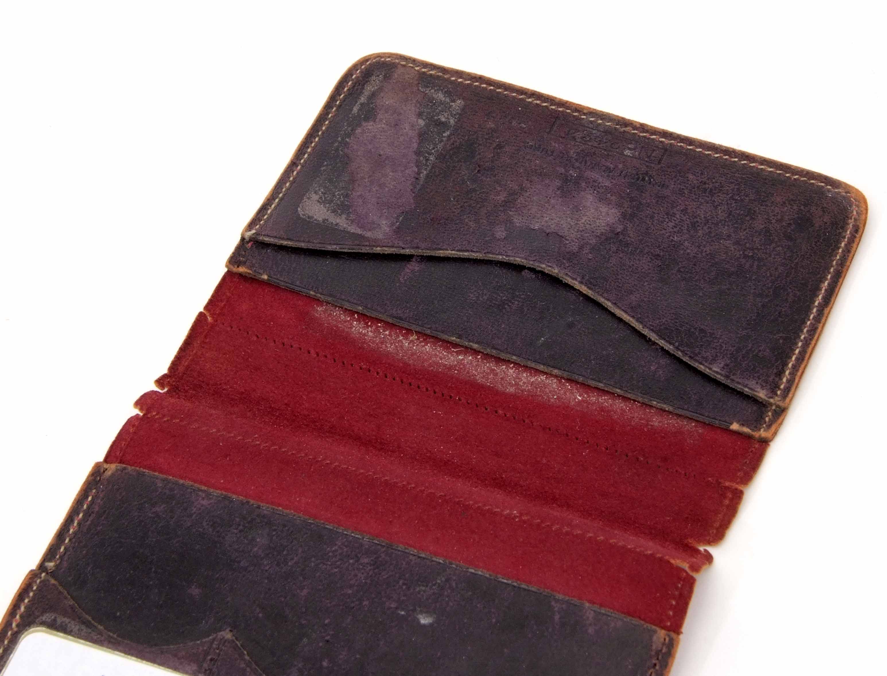 George V silver mounted and stitched leather purse of folding rectangular form with two silver - Image 3 of 3
