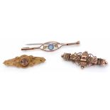 Mixed Lot: two 9ct gold Victorian Etruscan style brooches together with a 9ct stamped open work