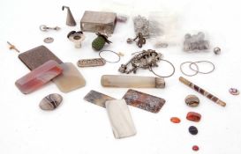 Mixed Lot: small box of agate pieces to include six rectangular shaped examples, two agate handles