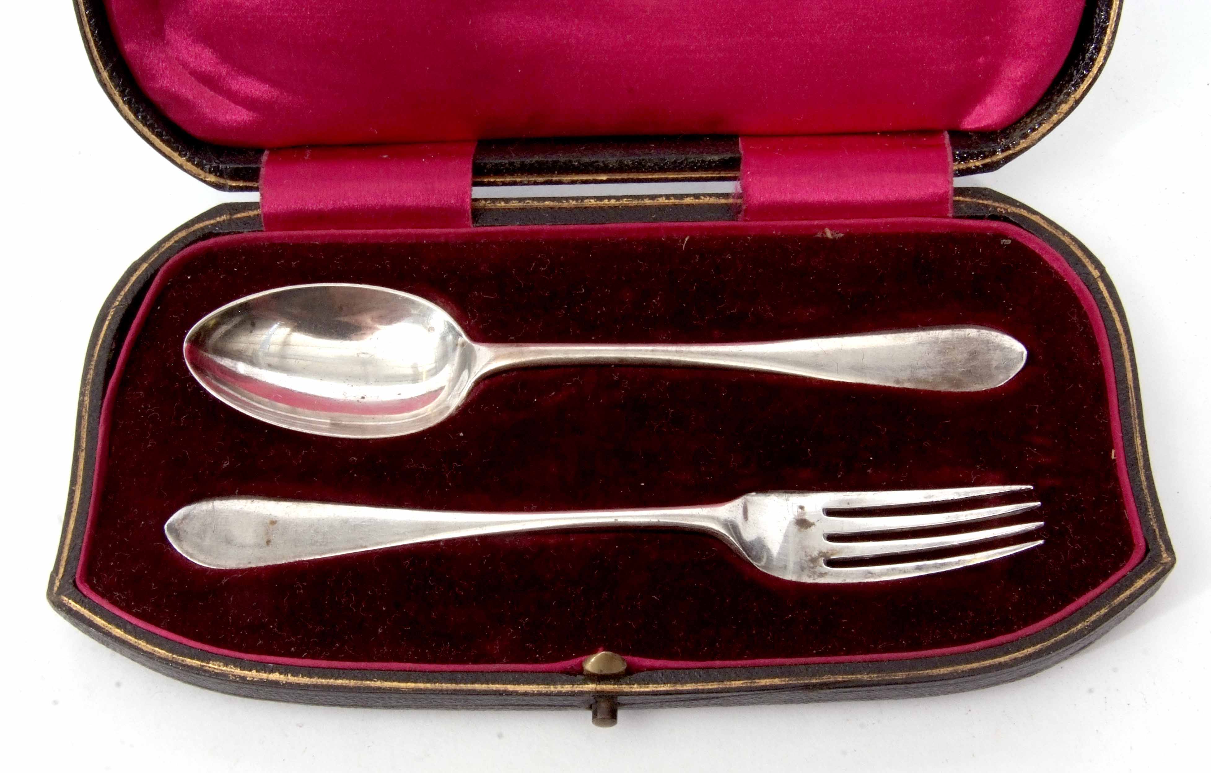 Edward VII cased christening spoon and fork, Sheffield 1901, maker's mark JR, in a silk and velvet - Image 2 of 2
