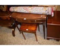 REPRODUCTION MAHOGANY BOW FRONTED LEATHER TOP SIDE TABLE WITH SINGLE DRAWER WITH REEDED LEGS